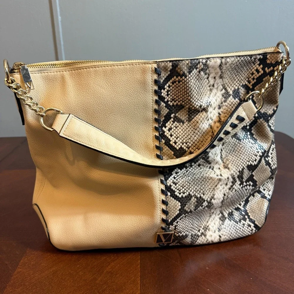Victoria's‎ Secret Tote Shoulder Bag Beige Faux Leather Snake Print Chain Strap
